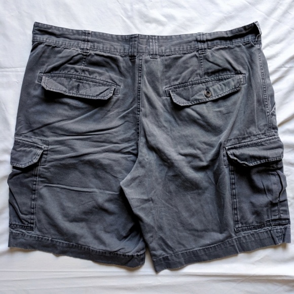Merona Classic Twill Charcoal Cargo Shorts 42 - Picture 3 of 6